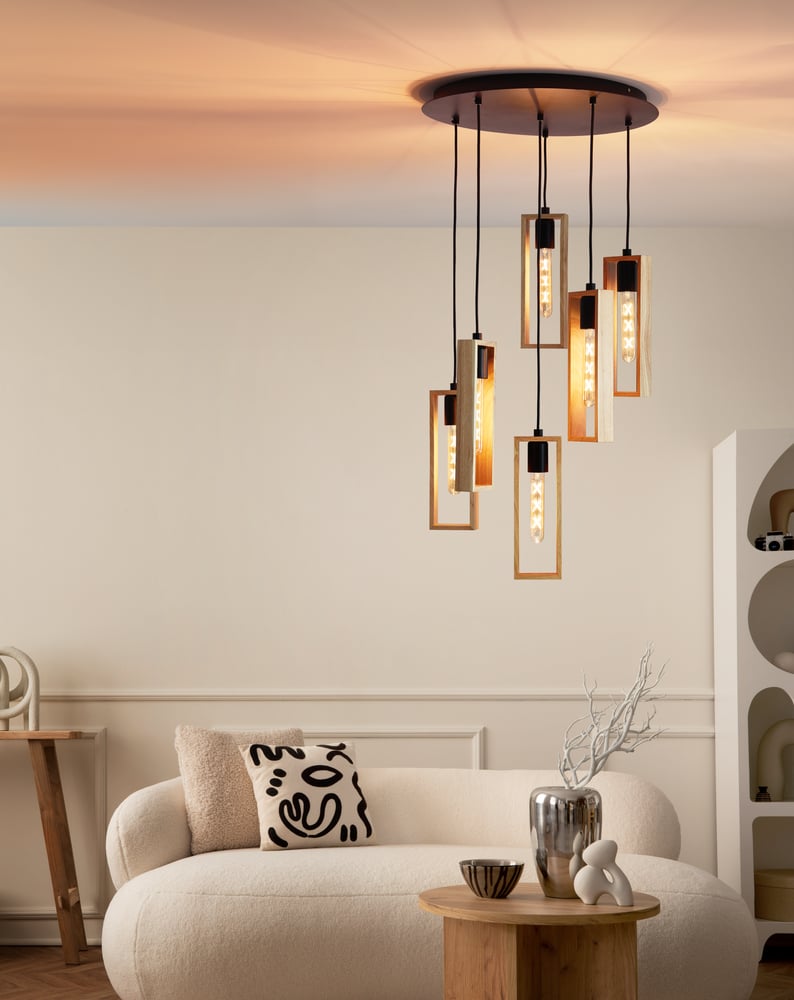 LIGHT FITTINGS