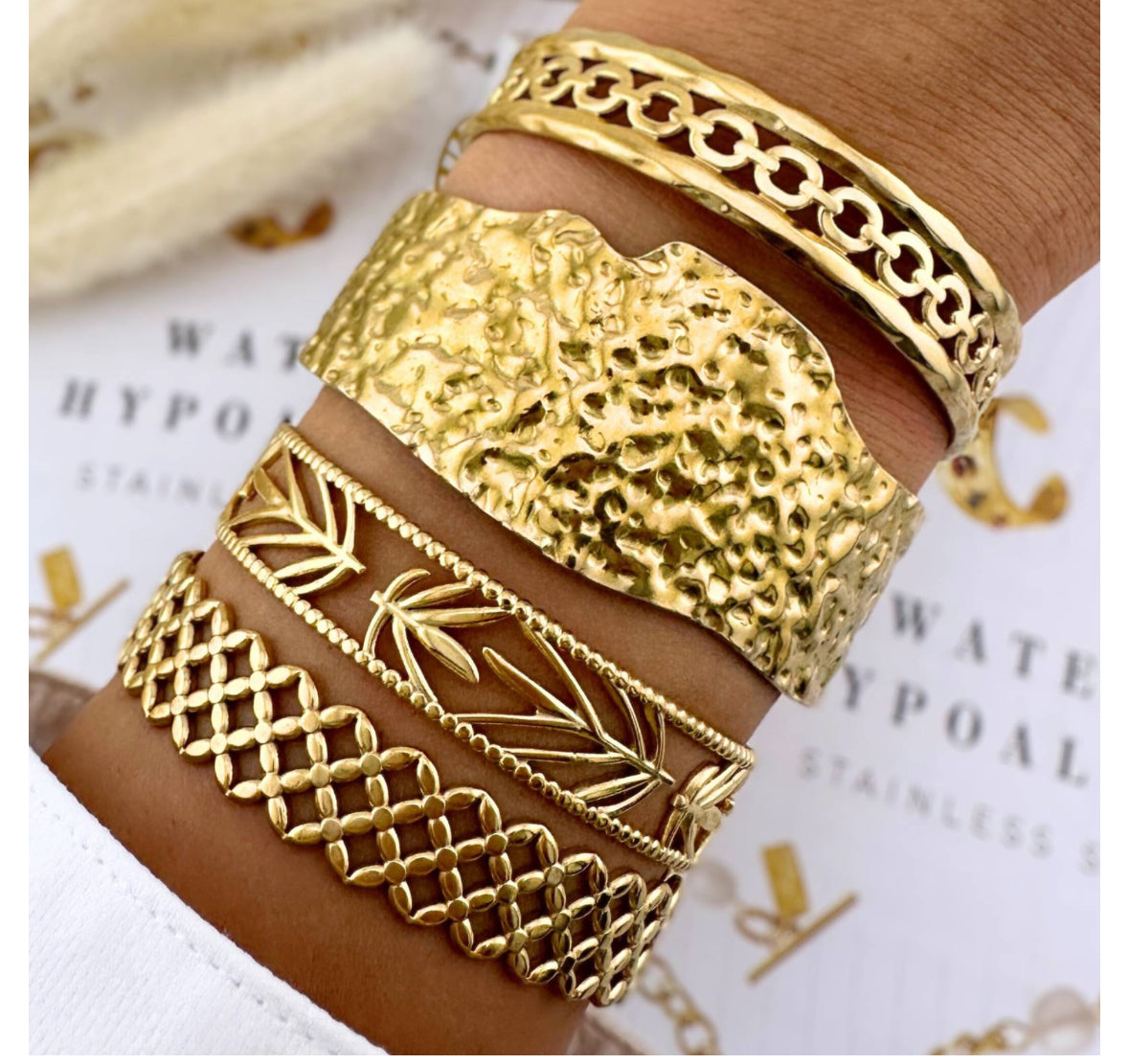 18K GOLD PLATED STAINLESS STEEL BRACELET, INTENSITY WATERPROOF & HYPOALLERGENIC JEWELRY