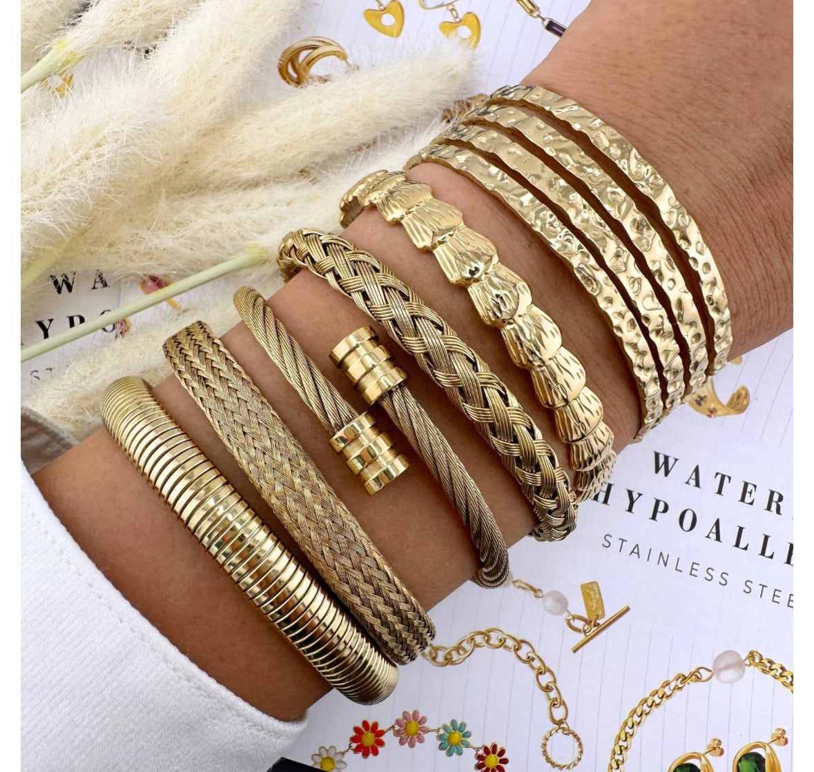18K GOLD PLATED STAINLESS STEEL BRACELET, INTENSITY WATERPROOF & HYPOALLERGENIC JEWELRY