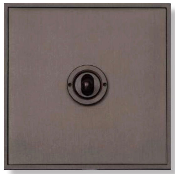 SWITCH & SOCKETS