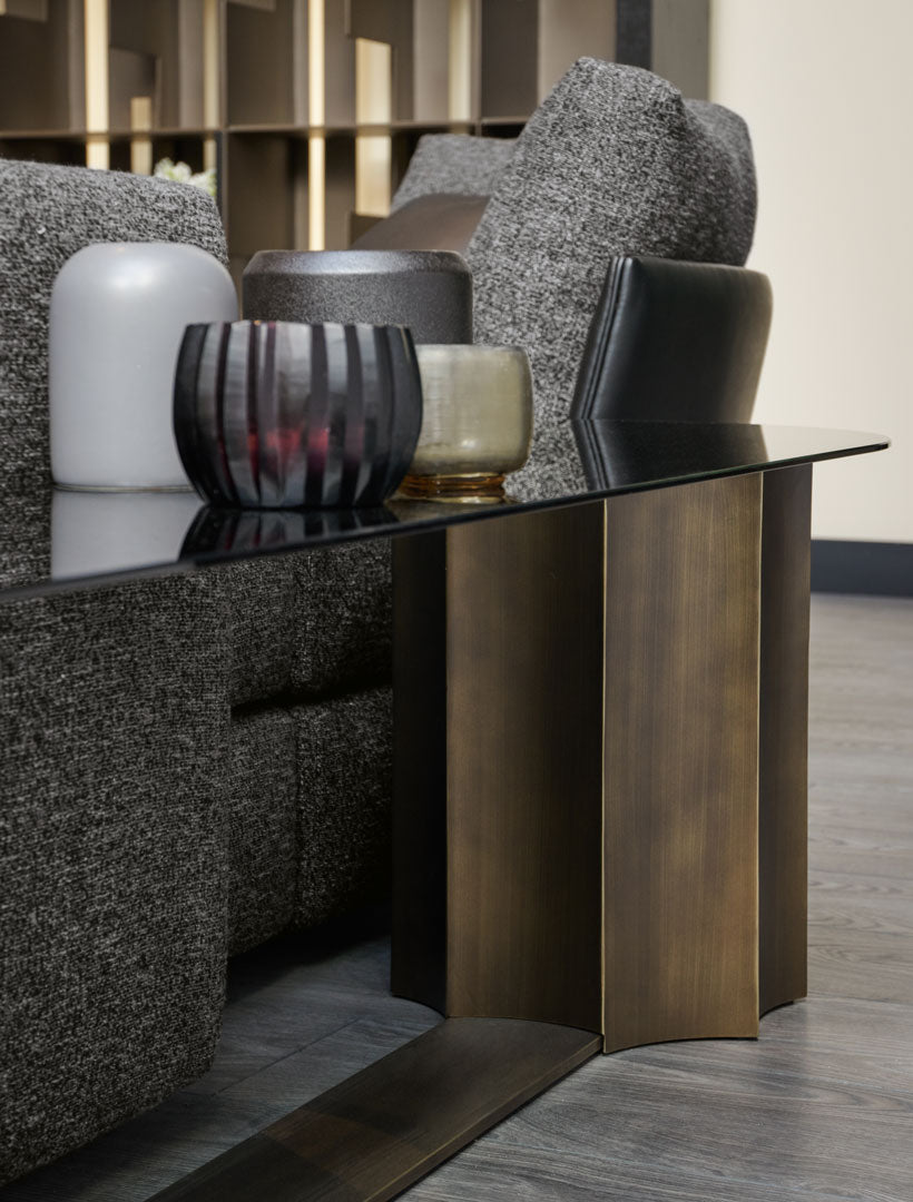 Furniture & Decor