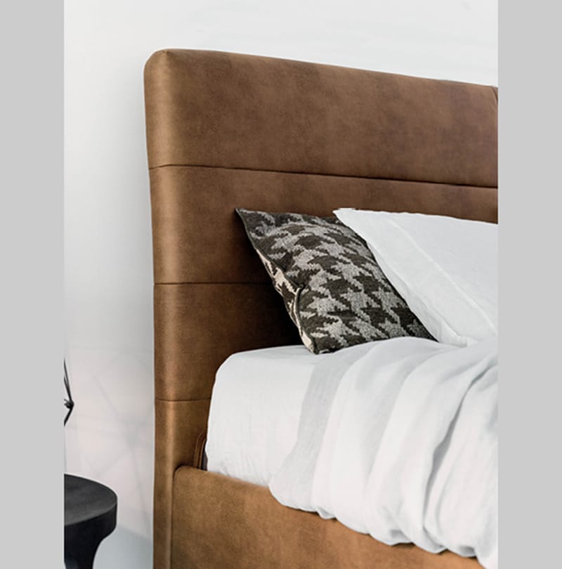 Furniture & Decor