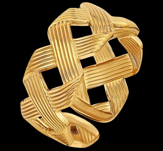 18K GOLD PLATED STAINLESS STEEL FINGER RING, INTENSITY;  WATERPROOF; HYPOALLERGENIC JEWELRY