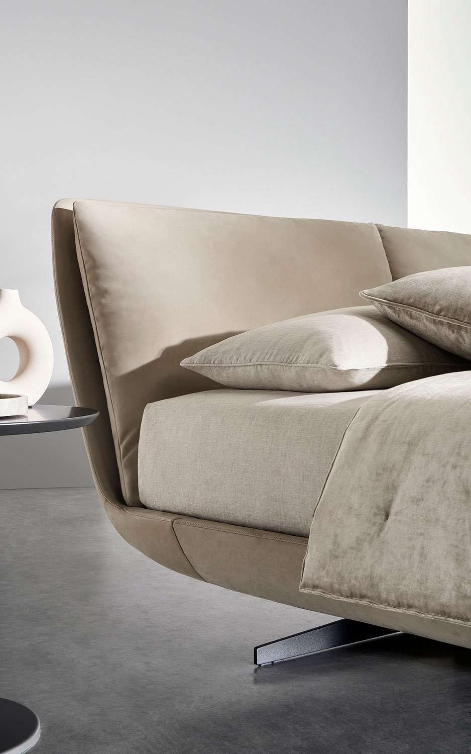 Furniture & Decor