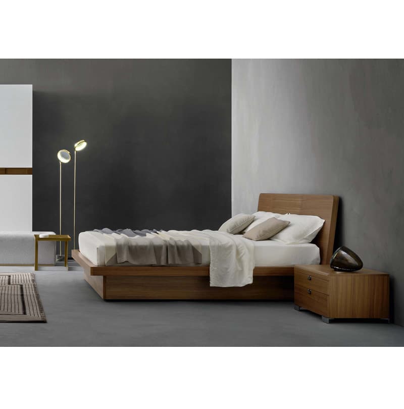 Furniture & Decor